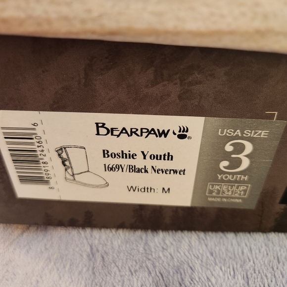 Bearpaw Boots - Picture 4 of 4